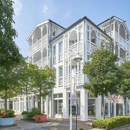 Apartment Charmante Fuer 3 Mit Balkon Im Seepark Sellin (Rugen)